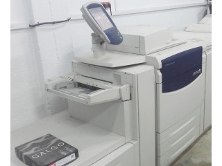 طابعة ديجيتال Xerox 700 Color Press بالضمان