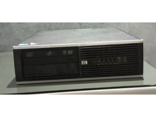 DESKTOP COMPUTER HP