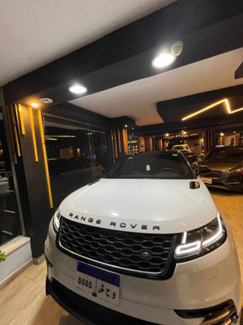 rangrover-velar-llbyaa-big-0